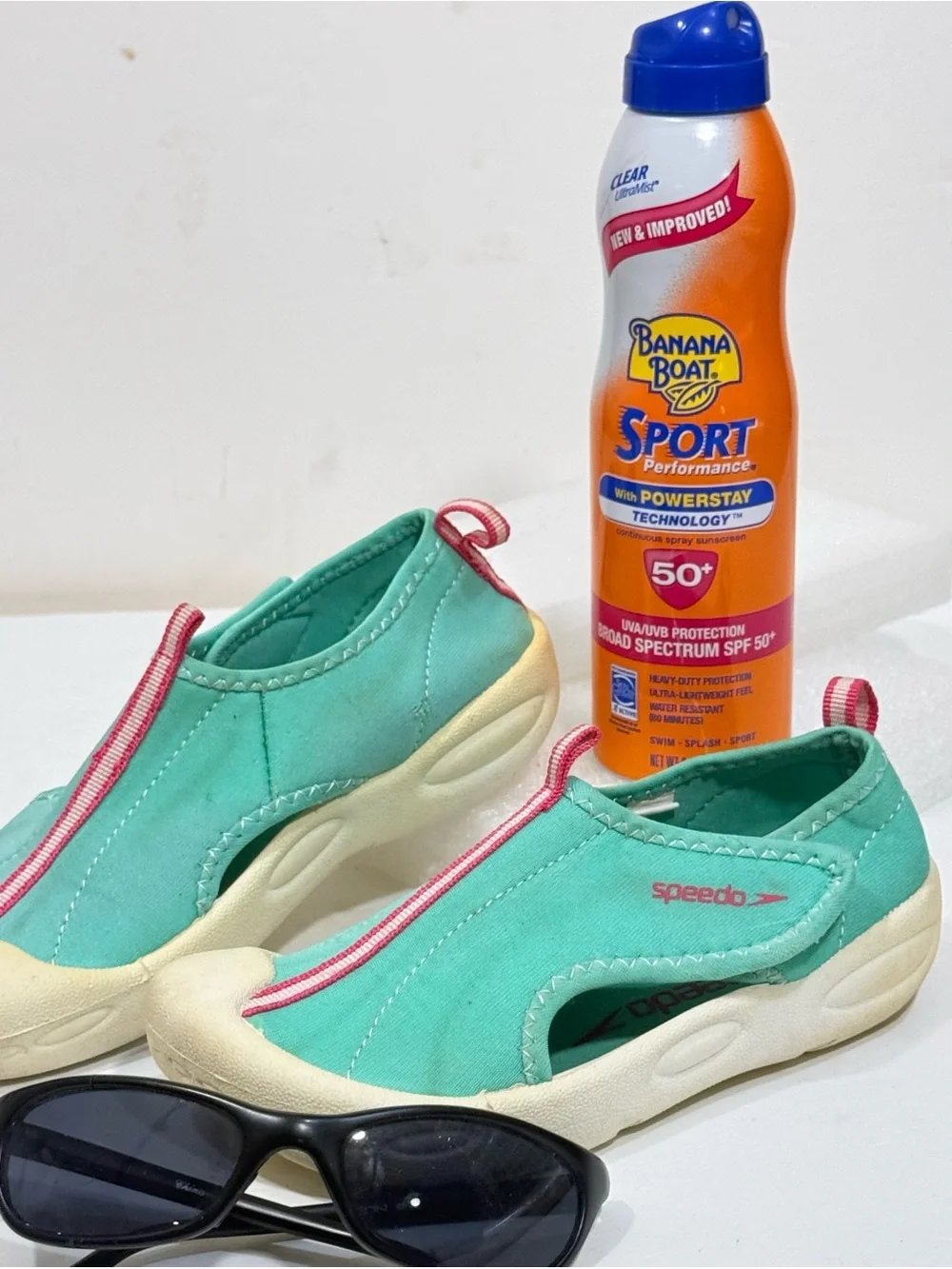 Speedo Water Shoes Mint Green Pink Trim Sz XL 11/12 Kids Unisex Hook Loop Close
